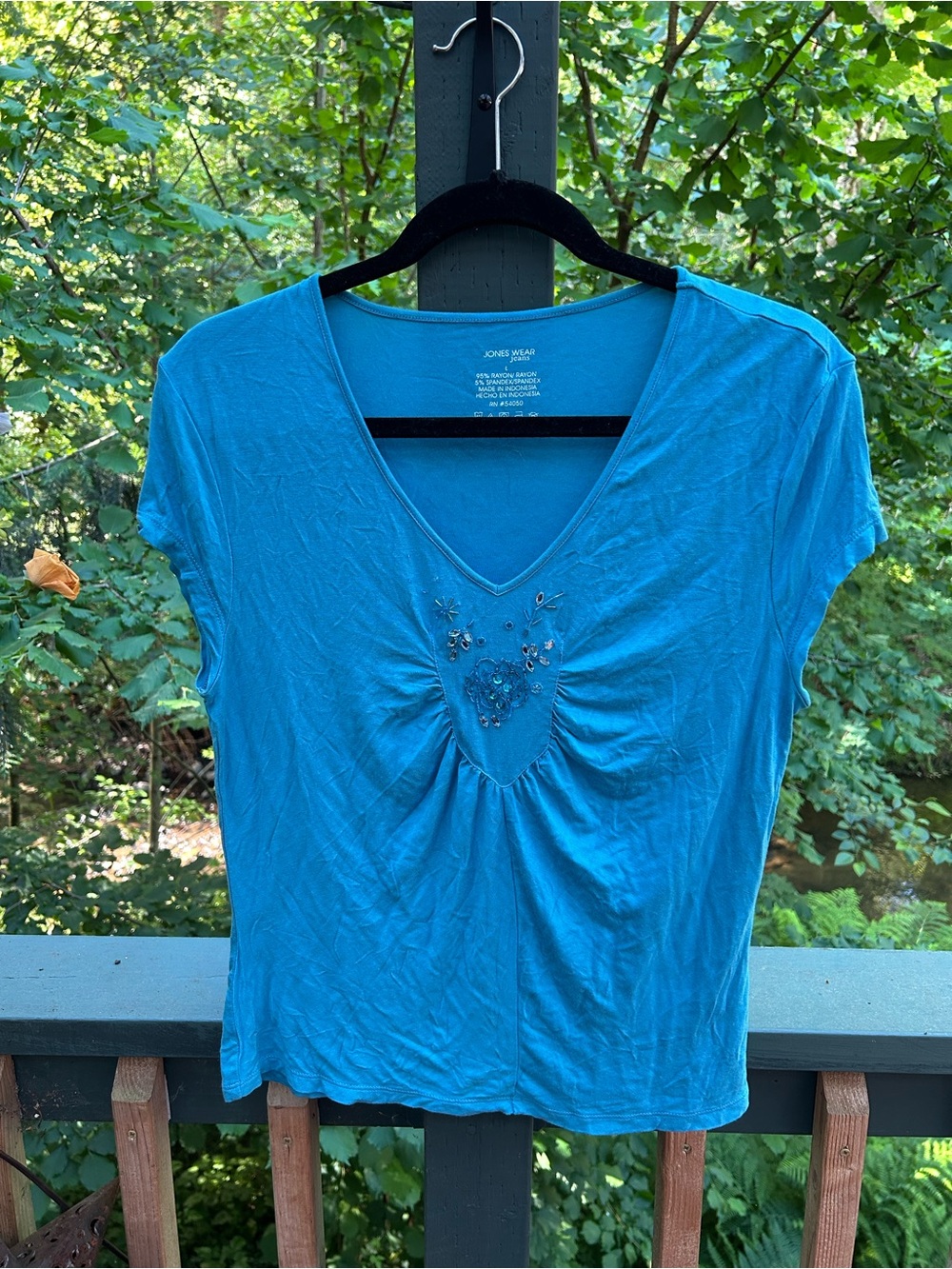 Jones Wear Women’s Blue V-Neck Embellished Tee